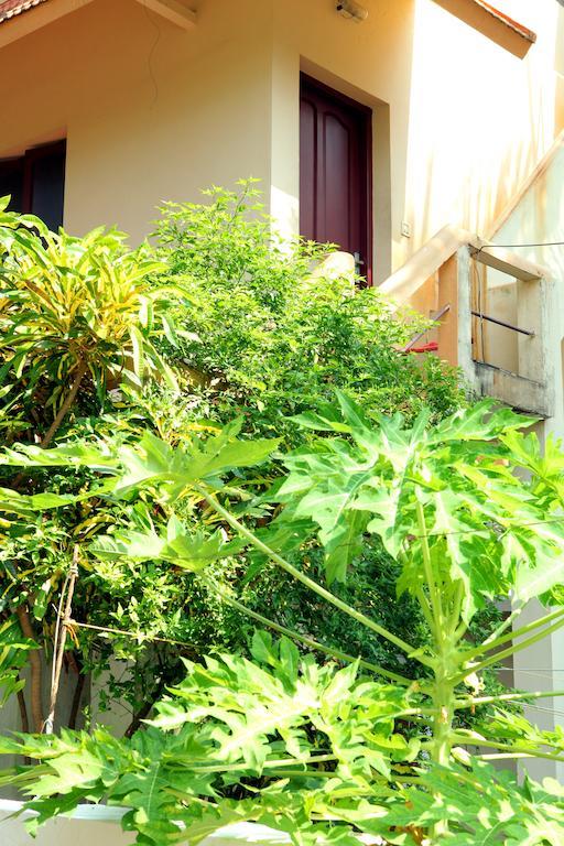לינה וארוחת בוקר Kochi Das Residency מראה חיצוני תמונה