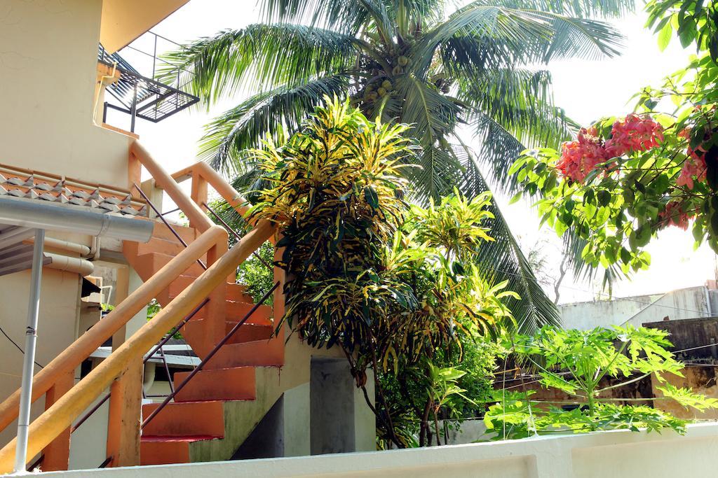 לינה וארוחת בוקר Kochi Das Residency מראה חיצוני תמונה
